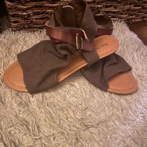 Pierre Dumas Slouchy Sandals